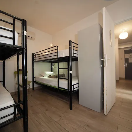 Hostel Enjoy