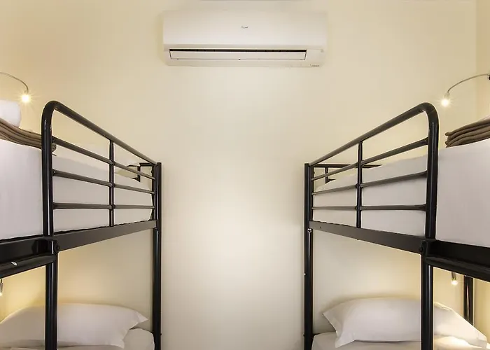 Hostel Enjoy *