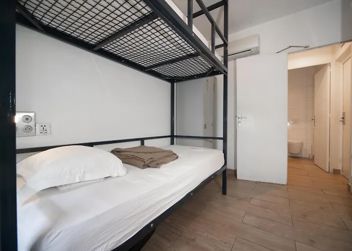 Hostel Enjoy Parijs