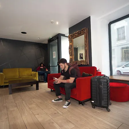 Хостел Enjoy *