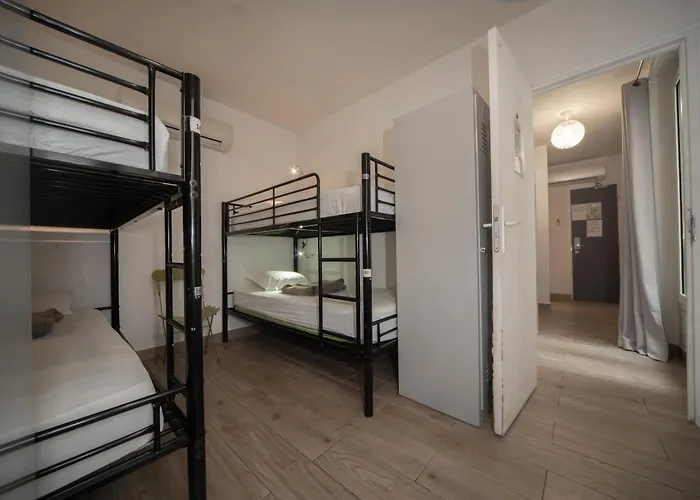 Enjoy Auberge de jeunesse Paris