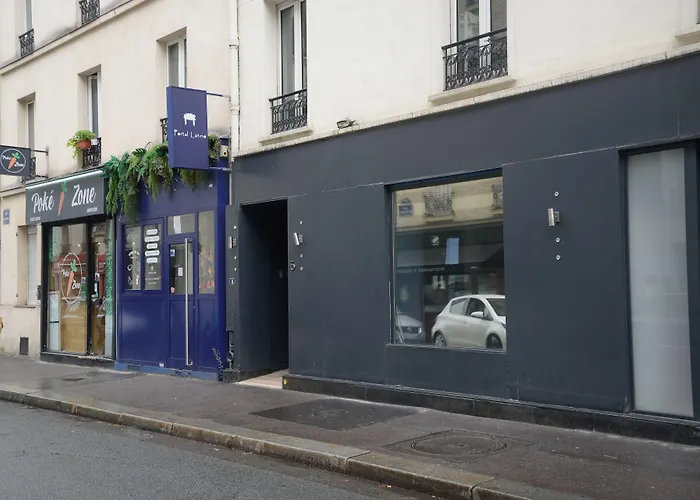 エンジョイ ホステル *